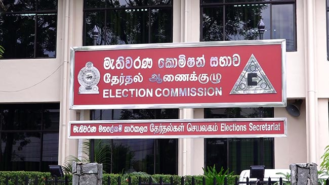 What are the problems in establishing power in local government institutions?