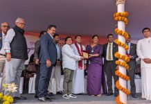 නාමල් සමඟ සවාරි ගිය සජබ සෙට් එකට වැඩ වරදින ලකුණු!